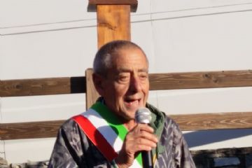 Il Sindaco Mauro Meneguzzi domenica 17 agosto a Bardonecchia per la presentazione del Rapporto Montagne Italia.